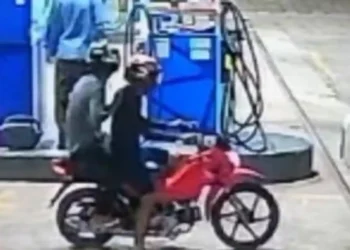 Dupla assalta posto de combustíveis na BR-316 em Castanhal