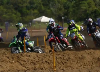 Pilotos de Castanhal brilham e dominam pódios no Motocross de Portel 2026